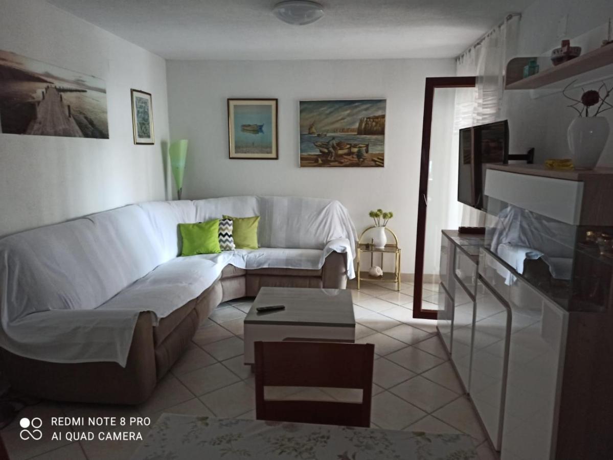 Apartman Robertino 1966 Makarska Eksteriør bilde